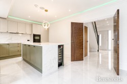 Images for Garland Way, Hornchurch, Essex