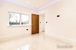 Images for Garland Way, Hornchurch, Essex