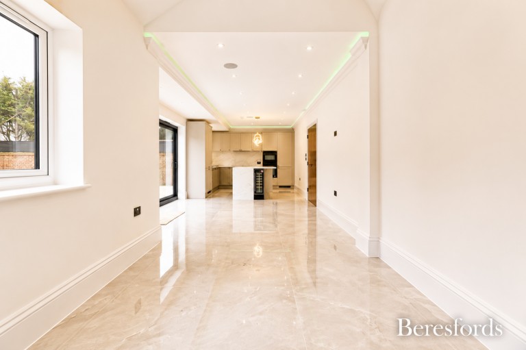 Images for Garland Way, Hornchurch, Essex