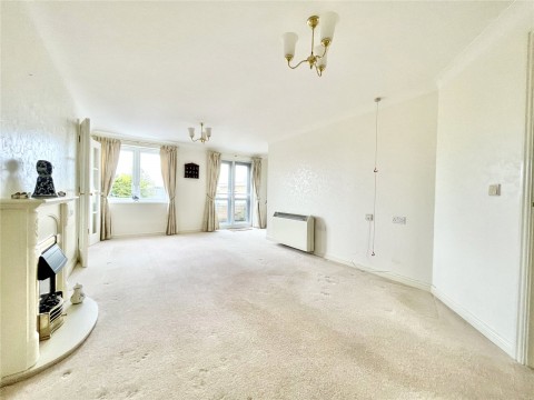 Click the photo for more details of Highcliffe On Sea, Christchurch, Dorset