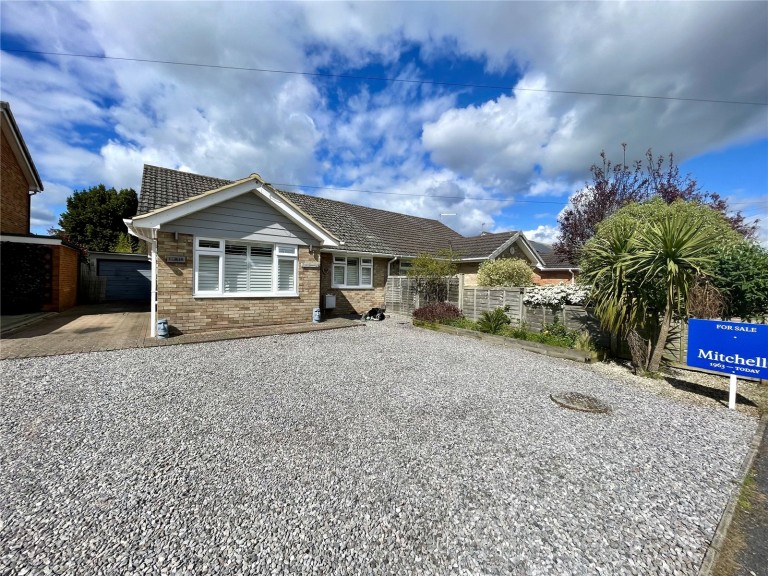 View Full Details for Highcliffe On Sea, Christchurch, Dorset