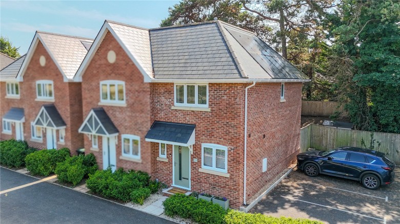 Click the photo for more details of Hinton, Christchurch, Dorset