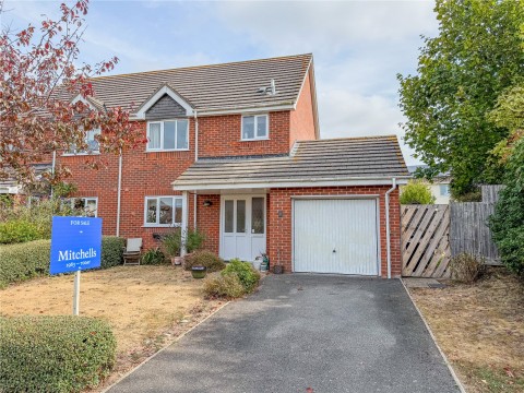 Click the photo for more details of Highcliffe On Sea, Christchurch, Dorset