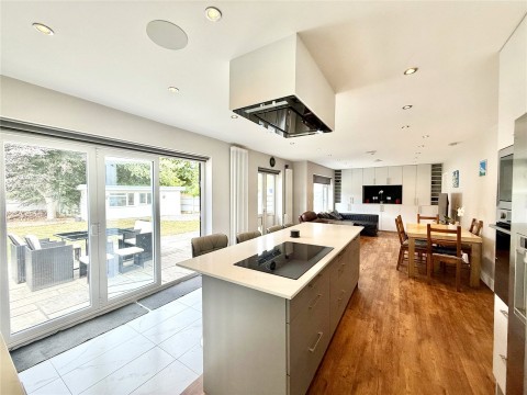 Click the photo for more details of Highcliffe On Sea, Christchurch, Dorset