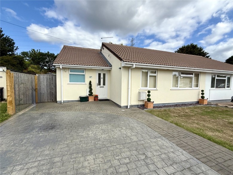 Click the photo for more details of Highcliffe On Sea, Christchurch, Dorset