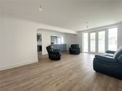Images for Burton, Christchurch