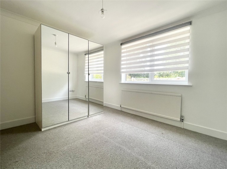 Images for Burton, Christchurch