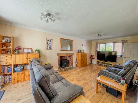 Click the photo for more details of Highcliffe On Sea, Christchurch, Dorset