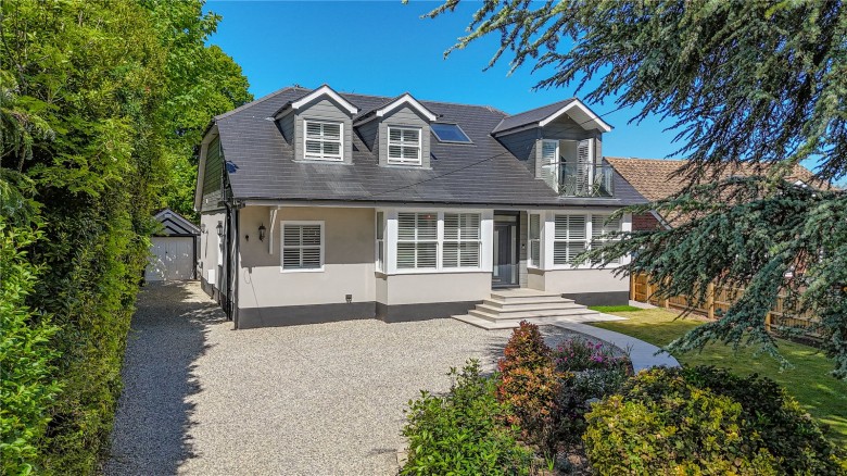 Click the photo for more details of Friars Cliff, Christchurch, Dorset