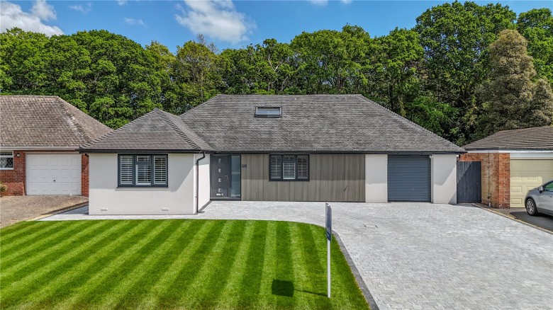 Click the photo for more details of Highcliffe On Sea, Christchurch, Dorset