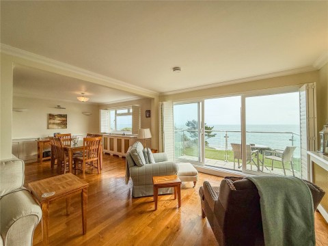Click the photo for more details of Highcliffe On Sea, Christchurch, Dorset