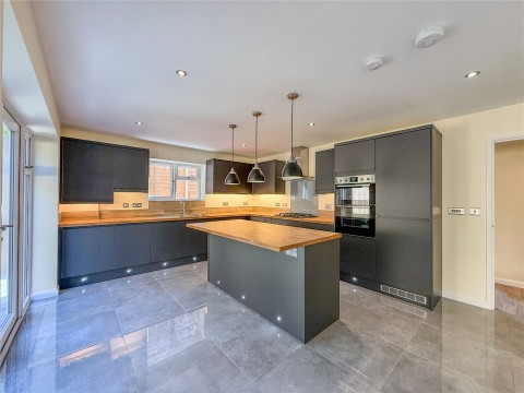 Click the photo for more details of Highcliffe On Sea, Christchurch, Dorset