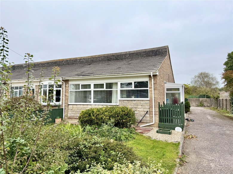 Click the photo for more details of Highcliffe On Sea, Christchurch, Dorset