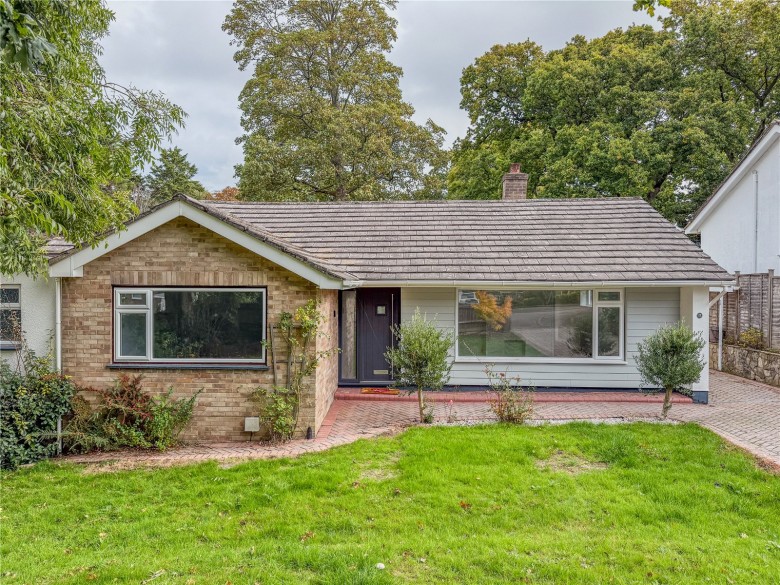 Click the photo for more details of Highcliffe On Sea, Christchurch, Dorset