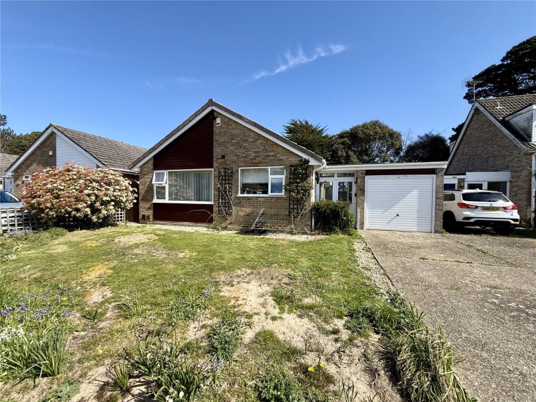 Click the photo for more details of Highcliffe On Sea, Christchurch, Dorset