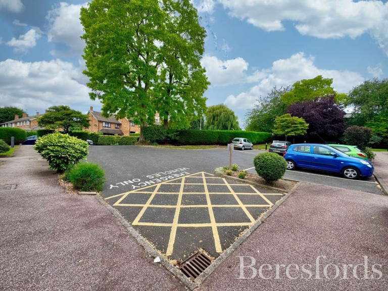 Images for Abbs Cross Gardens, Hornchurch