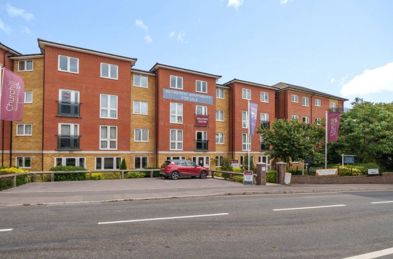 View Full Details for Spitfire Lodge, Belmont Road, Southampton, Hampshire, SO17