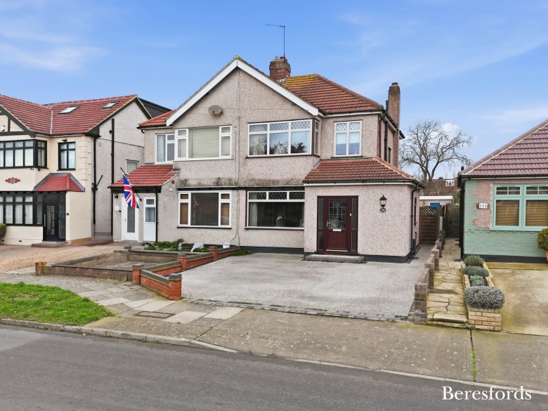 Click the photo for more details of Hornchurch, Essex
