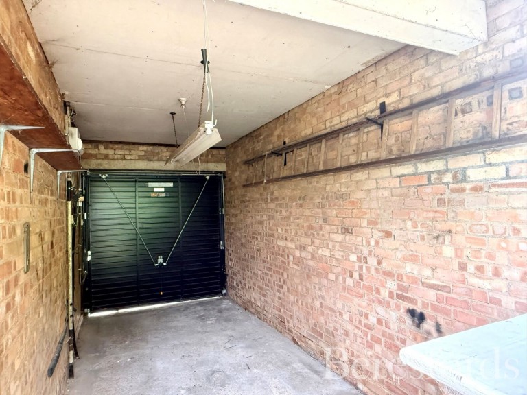 Images for Rainham
