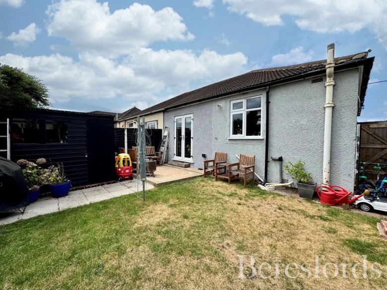 Click the photo for more details of Rainham