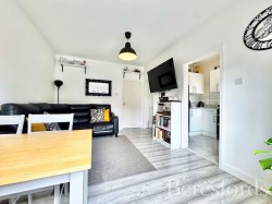 Images for Rainham