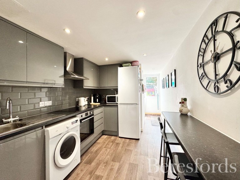 Images for Rainham