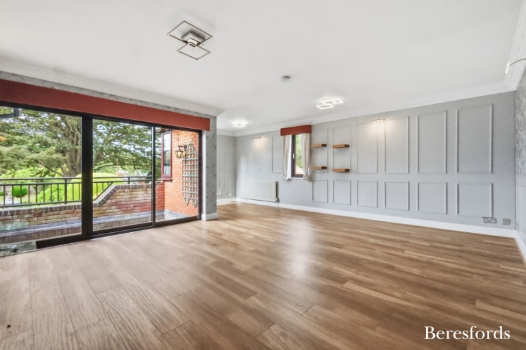 Images for Parkstone Avenue, Hornchurch