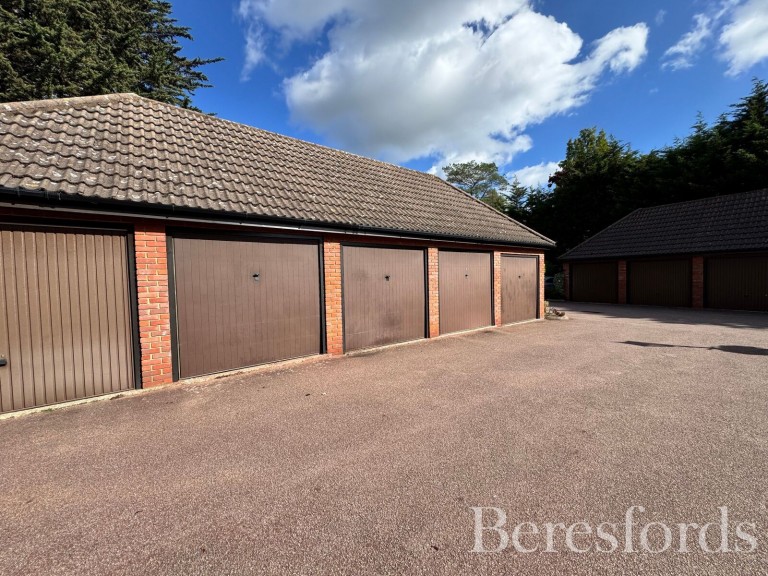 Images for Parkstone Avenue, Hornchurch