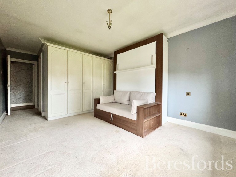 Images for Parkstone Avenue, Hornchurch