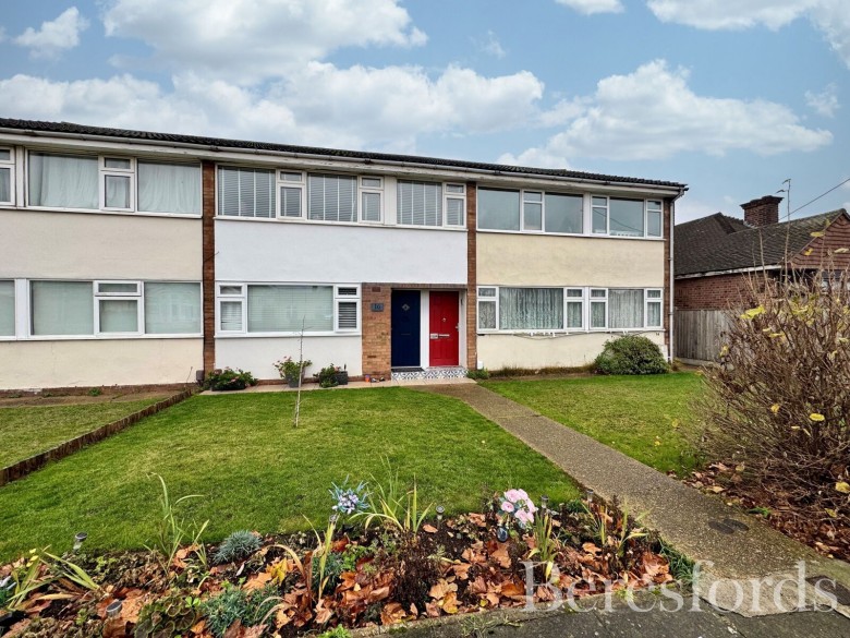 Click the photo for more details of Rainham