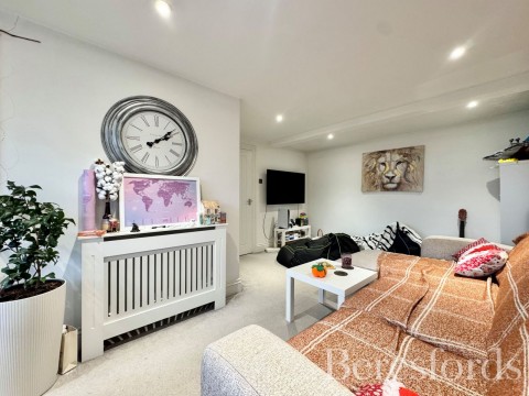 Click the photo for more details of Rainham