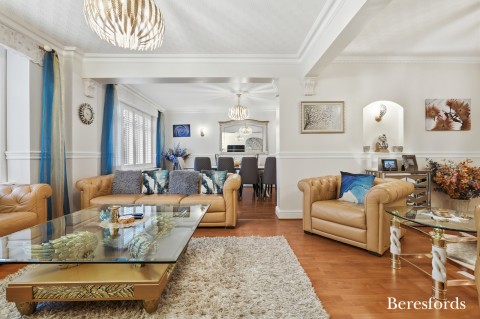 Click the photo for more details of Rainham