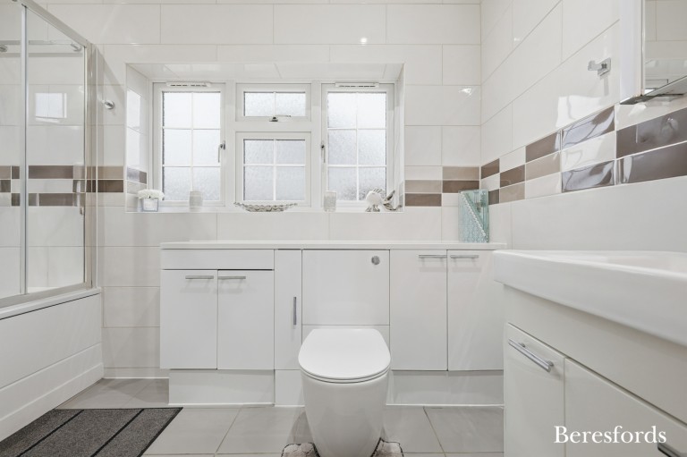 Images for Rainham