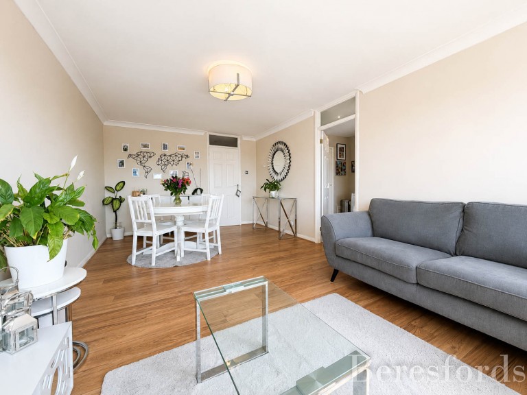 Images for Randall Drive, Hornchurch