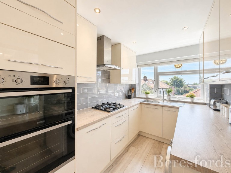Images for Randall Drive, Hornchurch
