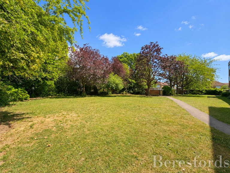 Images for Randall Drive, Hornchurch