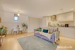 Images for Faringdon Avenue, 1A Faringdon Avenue, Romford