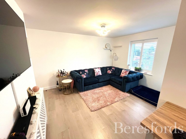 Images for Faringdon Avenue, Romford, Havering