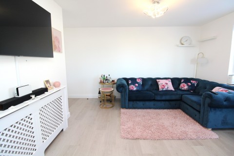 Click the photo for more details of Faringdon Avenue, Romford, Essex