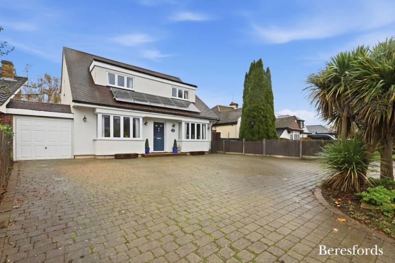 Click the photo for more details of Nine Ashes, Ingatestone, Essex