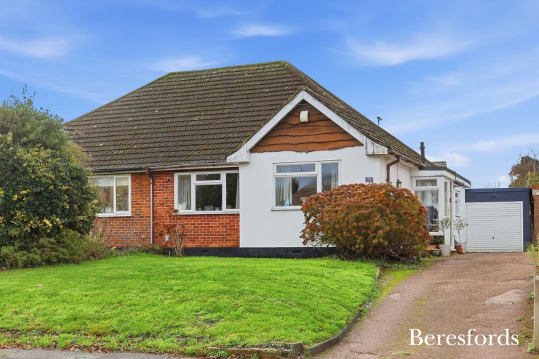 Click the photo for more details of Mountnessing, Brentwood, Essex