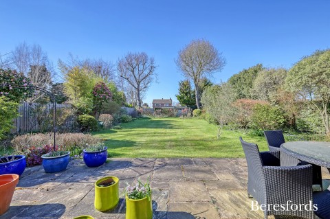 Click the photo for more details of Hook End, Brentwood, Essex