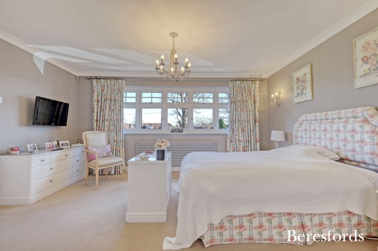Images for Hook End, Brentwood, Essex