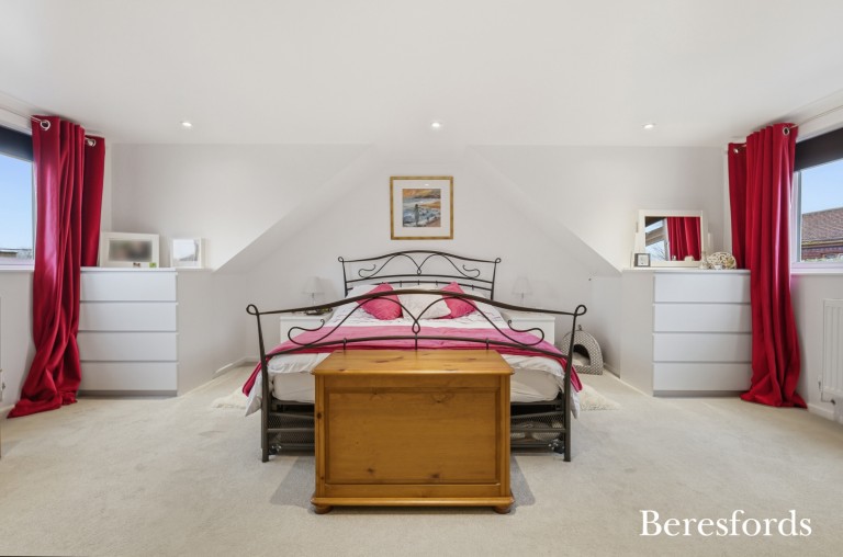 Images for Nine Ashes, Ingatestone, Essex