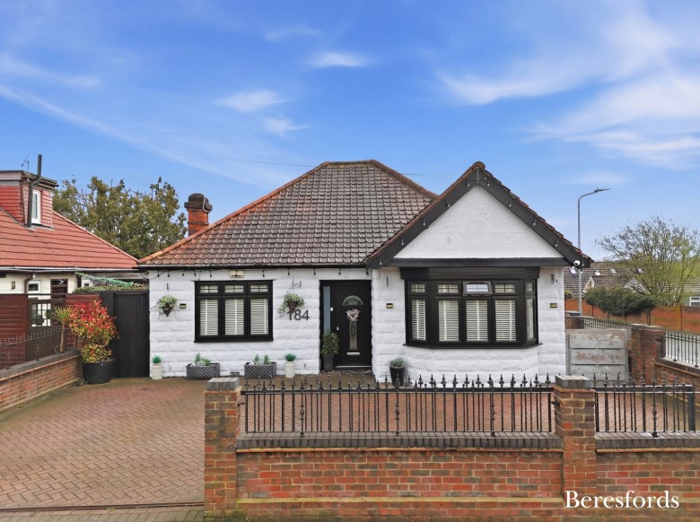 Click the photo for more details of Hornchurch
