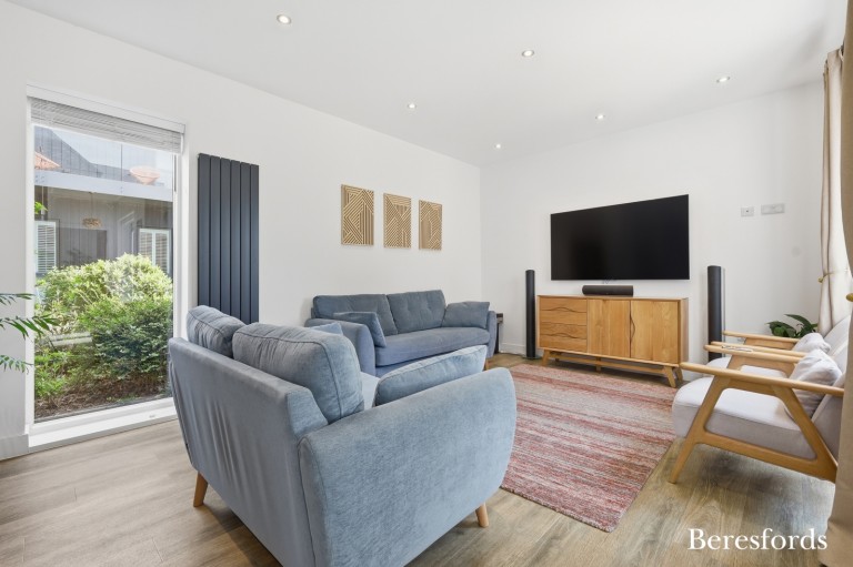 Images for Chelmsford Garden, Chelmsford, Essex
