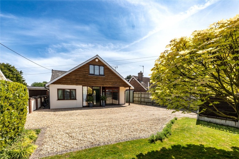 Click the photo for more details of New Road, East Hagbourne, Didcot, OX11