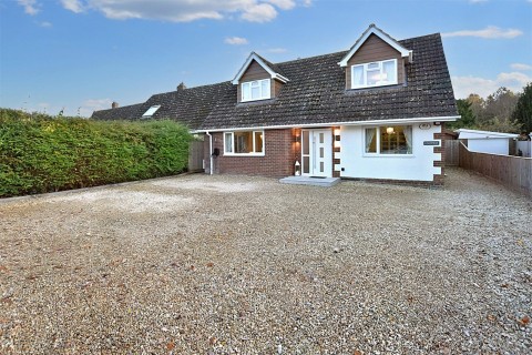 Click the photo for more details of Wantage Road, Rowstock, Didcot, OX11