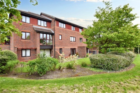 Click the photo for more details of Linacre Close, Didcot, Oxfordshire, OX11