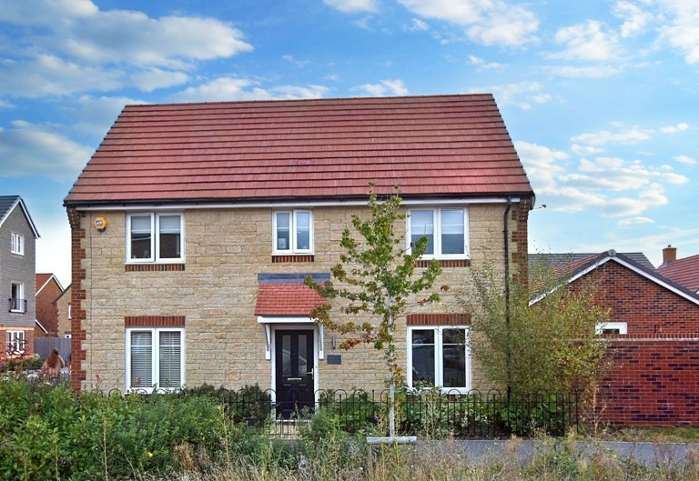 Images for Honeysuckle Way, Didcot, Oxfordshire, OX11